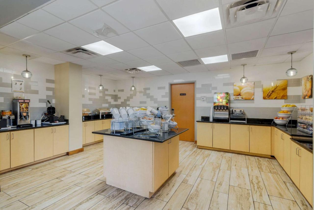 Comfort Suites Stockbridge Atlanta South Екстер'єр фото
