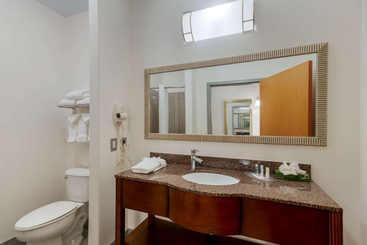 Comfort Suites Stockbridge Atlanta South Екстер'єр фото